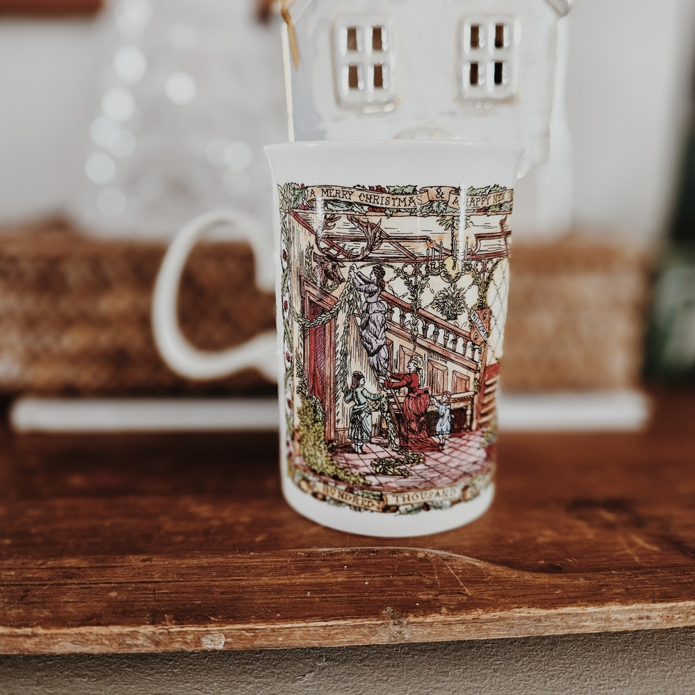 Vintage Set Of Red & White Dunoon Christmas Cheer Mugs Made In Scotland - Picture 9 of 10